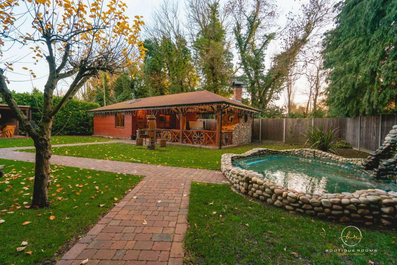 The Retreat Sauna & Hot Tub Boutique Rooms Great Paxton Exterior foto