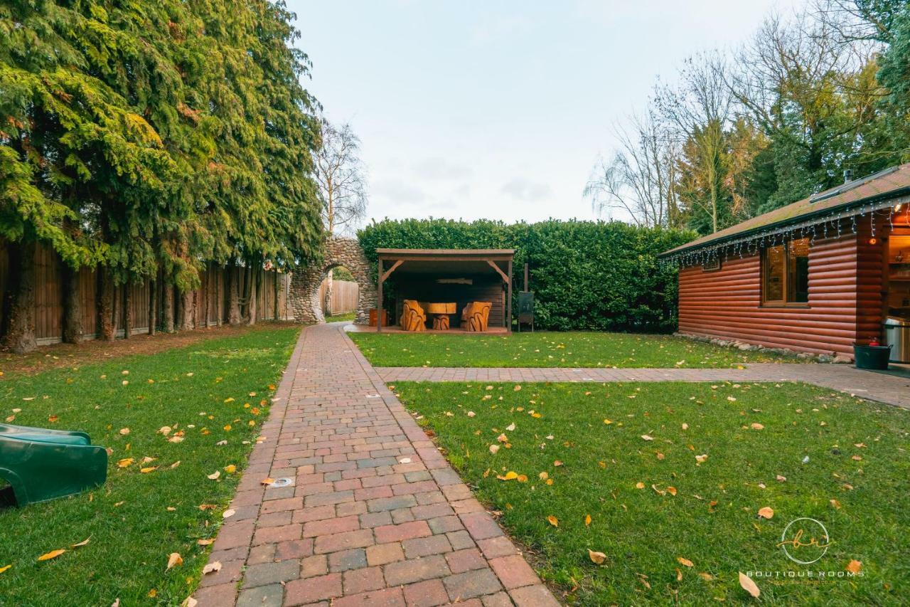 The Retreat Sauna & Hot Tub Boutique Rooms Great Paxton Exterior foto